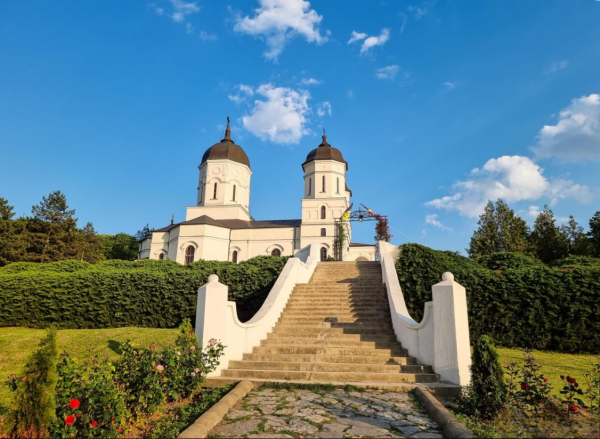 PELERINAJ LA MANASTIRI DOBROGENE | MAI - AUGUST 2025
